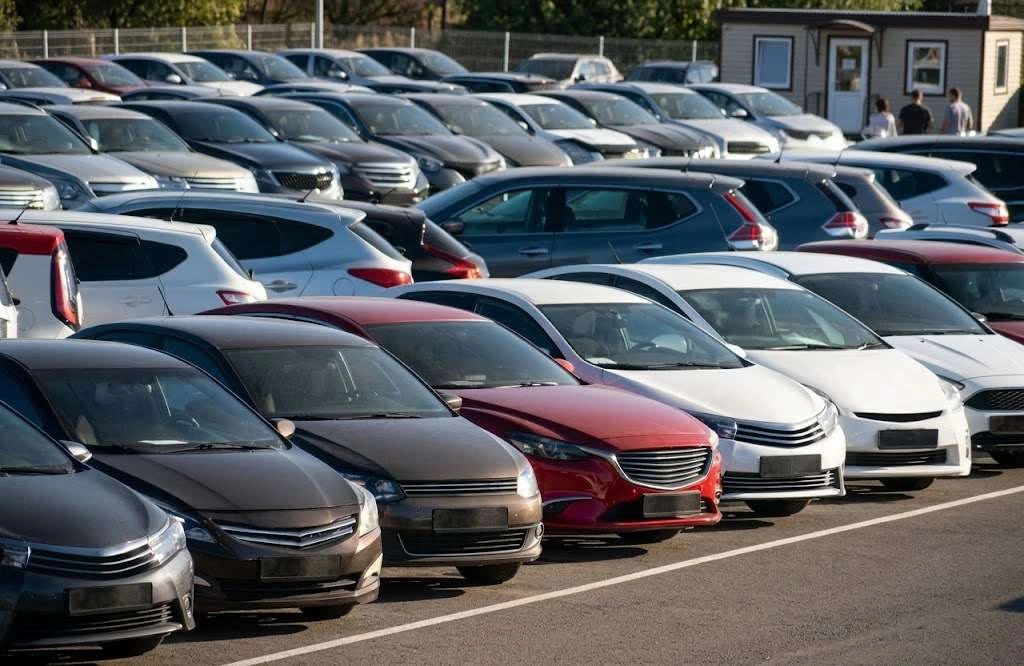 A small independent used car lot stocked with cars